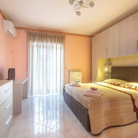 Etna Sunshine Apartment ลิงกัวกลอสซา ภายนอก รูปภาพ